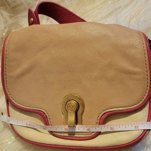 Juicy Couture Colorblock Millie Crossbody Desert Sand Handbag YSRU2241-295 Cute
